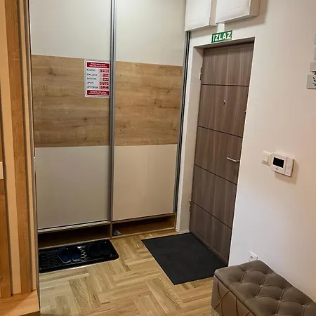 Apartment Lux *